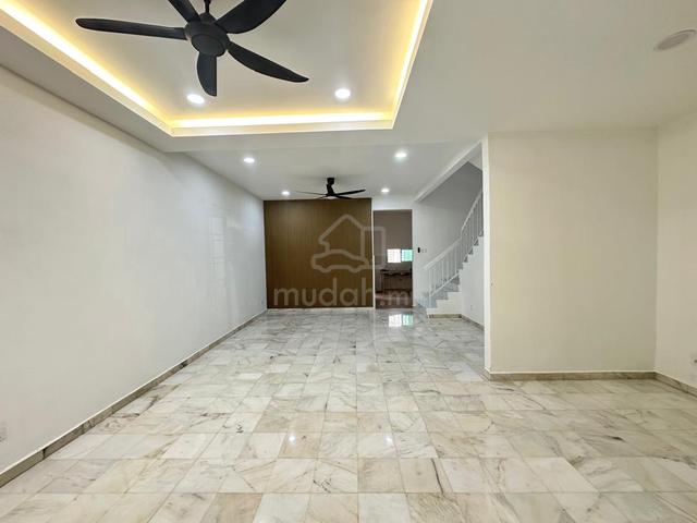 Bandar Laguna Merbok 2 Stoorey Terrace Renovated House For Sale 1
