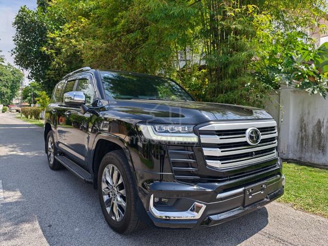 Limited BlackInterior Toyota LANDCRUISER ModelKIT - 1