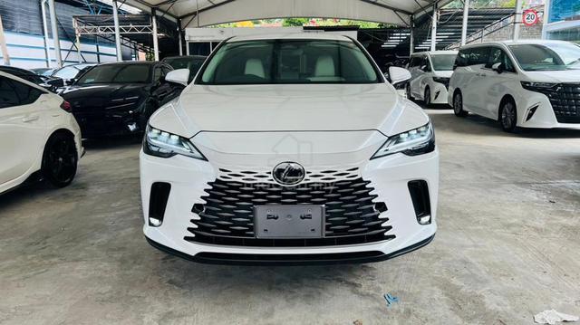 2024 Lexus RX350 VERSION L White 13k Low Mileage - 2