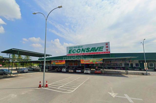 Taman Permai Jaya 4BR Near Econsave For Rent 1