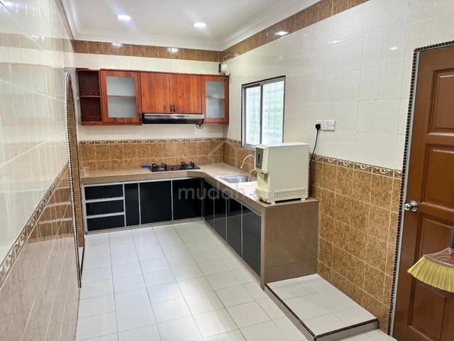 Rumah Cantik 2 Tingkat, Bandar Puteri Klang, Klang 1