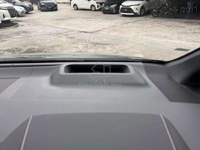 2025 Toyota Vellfire Z-Premium 2.4L(T) - 4