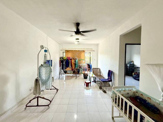 Selesa Puteri Condominium 1