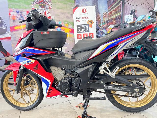 Carousel Image