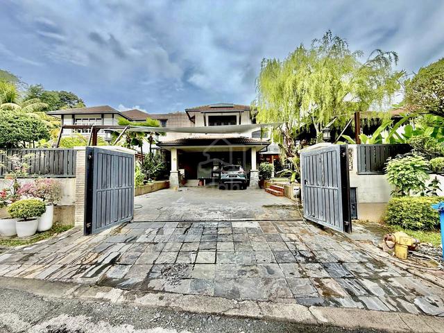 (RENOVATED)Double Storey Semi D Subang Bestari 1