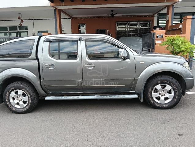 2011 Nissan NAVARA 2.5 CALIBRE (A) - 4