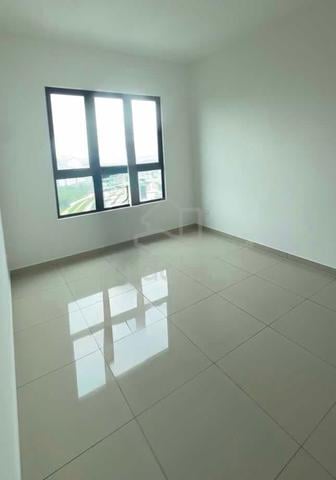 Parkland Residence @ Kajang 2 1