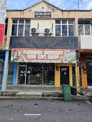 Kedai Tingkat Bawah (Ground Floor) Untuk Disewa 1
