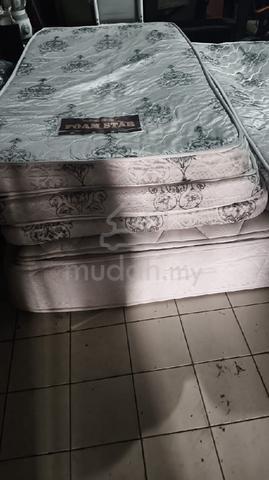Carousel Image Selected