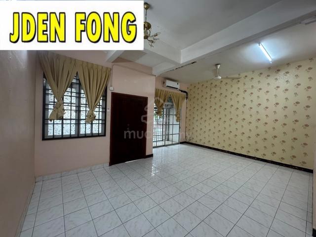BARE UNIT 2 Storey Terrace Taman Melati 4Room Near Mahsuri bayan Baru 1
