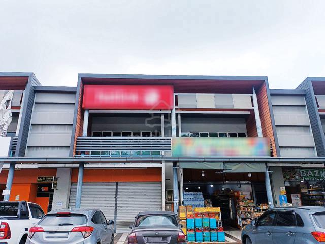 University Utama Square | 2 Storey Shoplot | Facing Road | Telipok 1