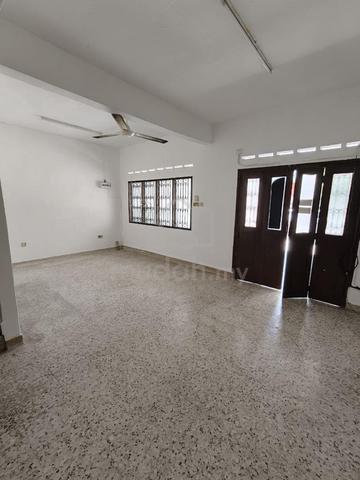 2 Storey Terrace House @ Taman Sri Tebrau, Jb Town 1