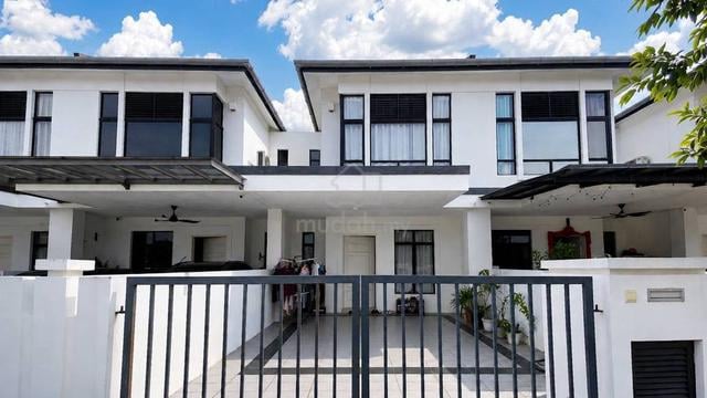Eco Grandeur Graham Garden, Puncak Alam 1