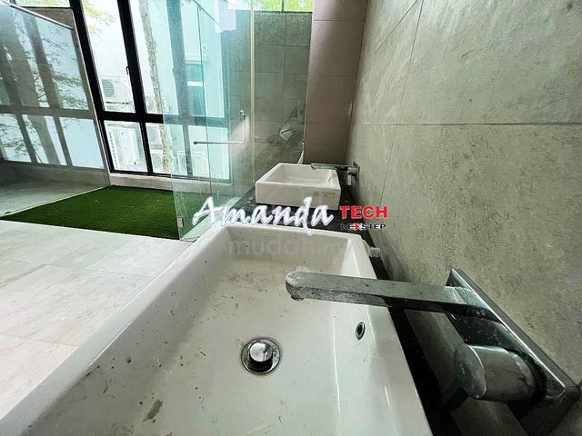 3 Storey Detached | Jalan Utama | Home Lift 3