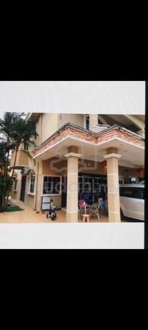 Semi Detached House 1