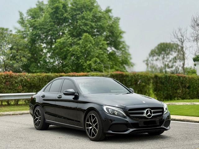 -2016 Mercedes Benz C180 1.6 AVANTGARDE Full Loan - 1