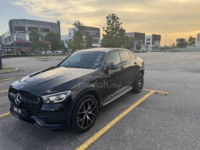 2023 Mercedes-Benz GLC300e Coupe AMG Line - 1