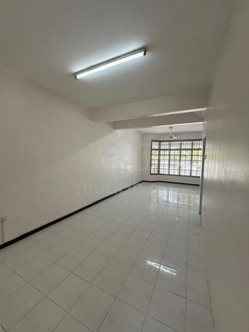 Jalan Pelanduk 2.5Sty Taman Scientex Pasir Gudang For Sale 1
