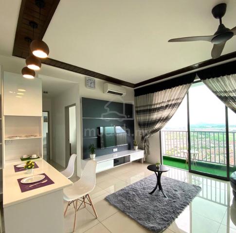 Freehold Family Unit @ Balcony & Yard | Near Bukit Jalil Pavilion 2, IMU, APU | 2 Min MRT 1