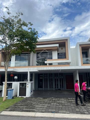 [sewa] Brand New 2sty House Basic Terraza Villa, Eco Sanctuary 1