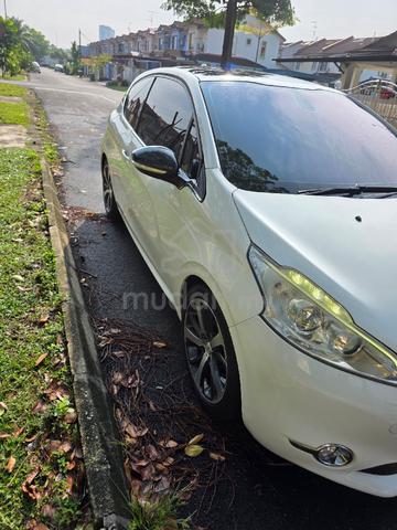 2015 Peugeot 208 1.6 VTI ALLURE (A) - 3
