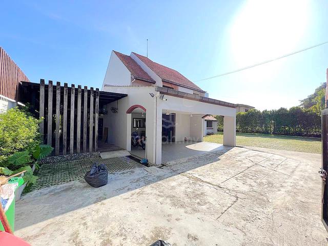 Double Storey Bungalow Ampang 1