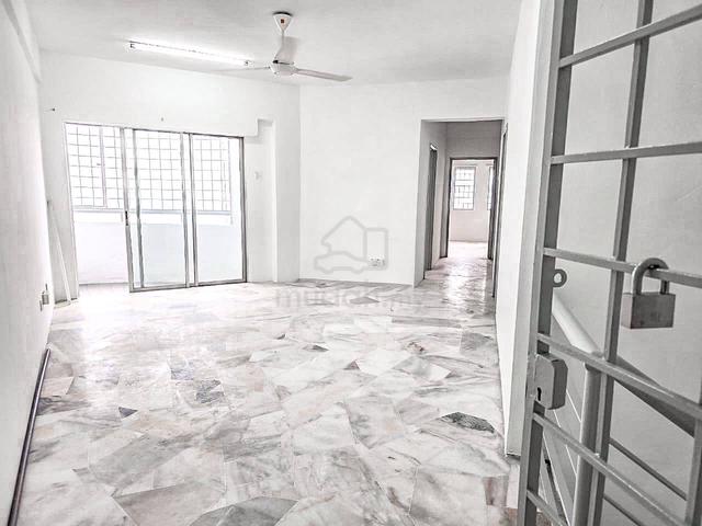 Pandan Heights Condominium 1