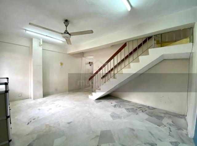Perdana Villa Deluxe 1