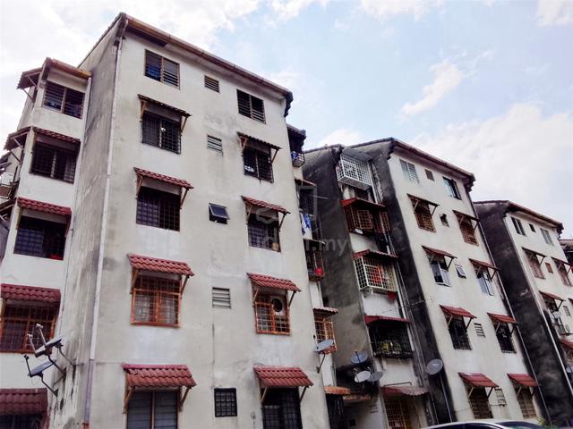 Desa Petaling Flat 1