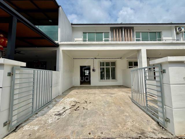 [JUAL MURAH] Teres 2 Tingkat, Tmn Scientex Jasin Mutiara (SJM) Jasin 1