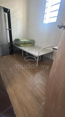 Bilik sewa di Taman Merdeka 1
