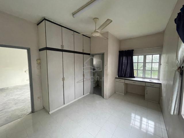 Sri Tanjung Apartment (Puchong) 4