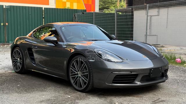 0448 JPN Spyder Rim 2022 Porsche 718 2.0 CAYMAN - 1