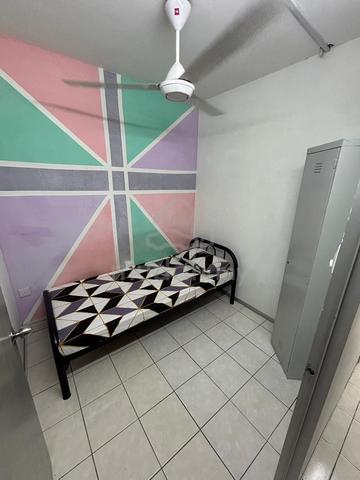 Single Room Male at Flora Damansara KPJ2 Empire City 1Utama IKEA PJ 1