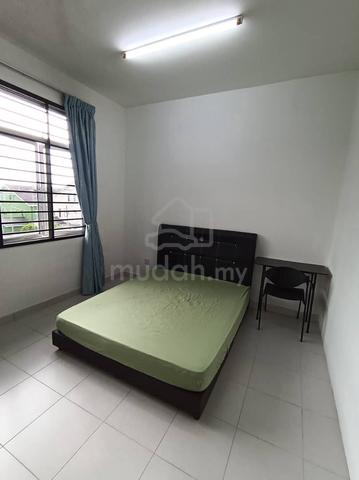Female room for rent at Gelang Patah @ Iskandar Puteri 1