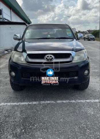 2010 Toyota HILUX 2.5 STD MY05 KUN25R FACELIFT (M) - 1