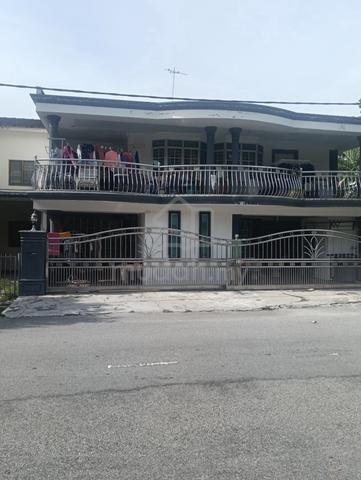 Double storey Conner lot sbrg jaya 1