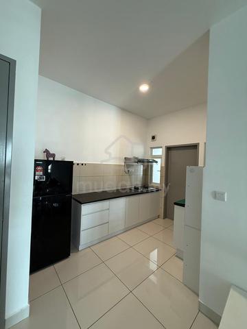 TR Residence 1