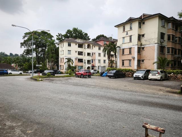 Prima Apartments (Kota Warisan Sepang) 1