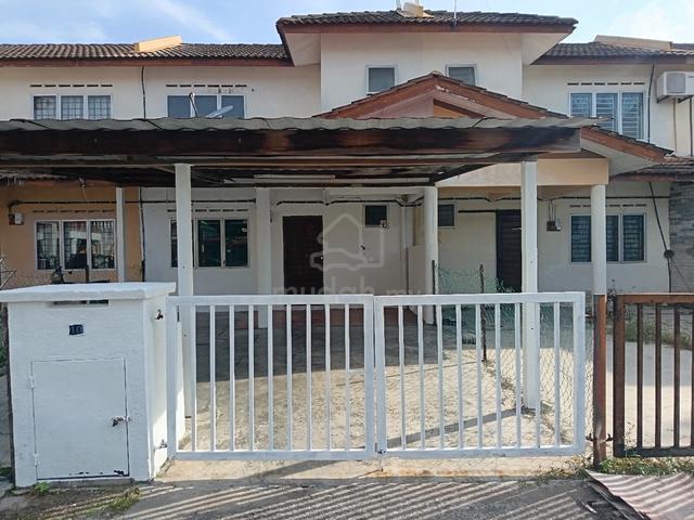 Double Storey House for Sale at Taman Banting Baru, Banting, Selangor 1