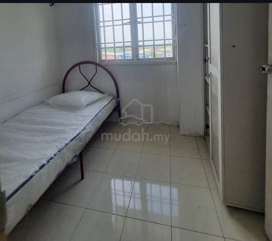 Female Single Room - Permas Jaya, Johor Bahru 1