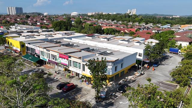 Strategic Location🔥Corner Ground Floor🔥Shoplot For Rent Nilai Impian 1