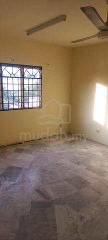 Rajawali Aparment (Bandar Country Homes) 1