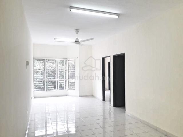 Merak Apartment (Puchong) 1