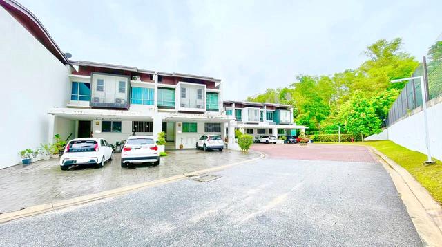 FACING OPEN ✅ 3 Storey Superlink Symphony Hills Cyberjaya 1