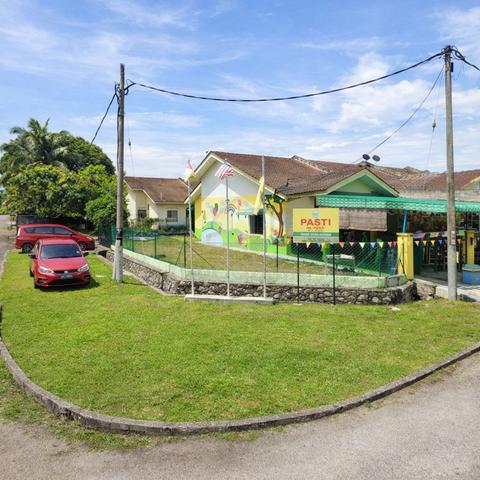 [Corner Lot] Taman Intan Perdana Port Dickson teres setingkat 1
