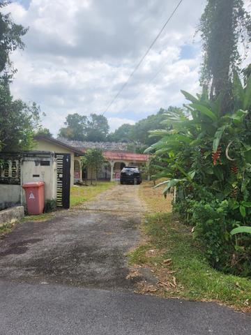 Single storey Bungalow, SS1, Kampung Tunku, Petaling Jay 1