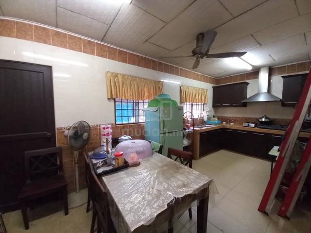 20’X90’, Extended Kitchen 2 Storey Cahaya Height U9, Shah Alam 1