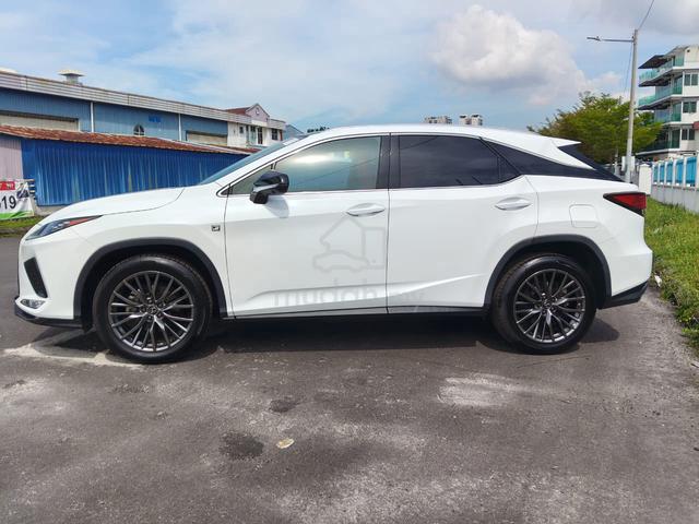 (BEST DEAL) Lexus RX300 F SPORT 2022 - 3