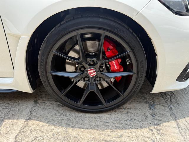 2024 Honda CIVIC 2.0 TYPE R FL5 (M) 3K KM NEW CAR - 4